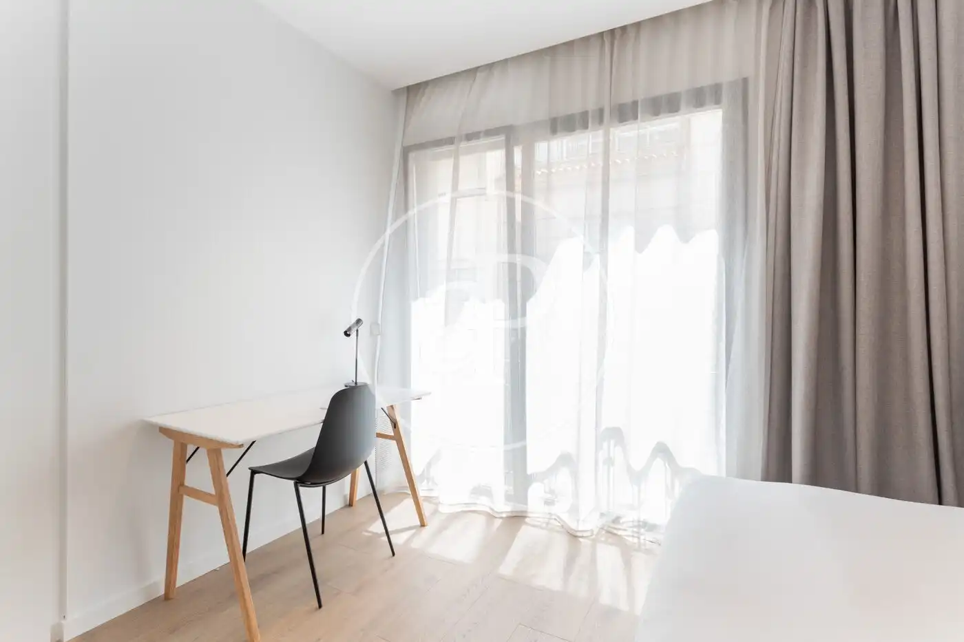 Appartamento con terrazza in affitto a Trav. de Dalt, imagen 33