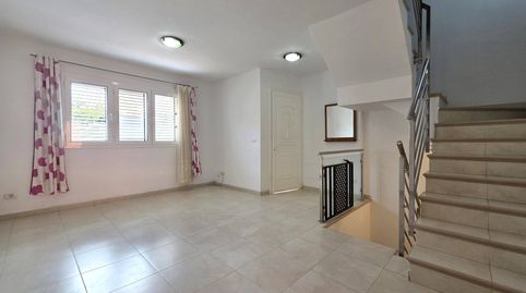 A la venta estupendo triplex en Los Portales Arucas