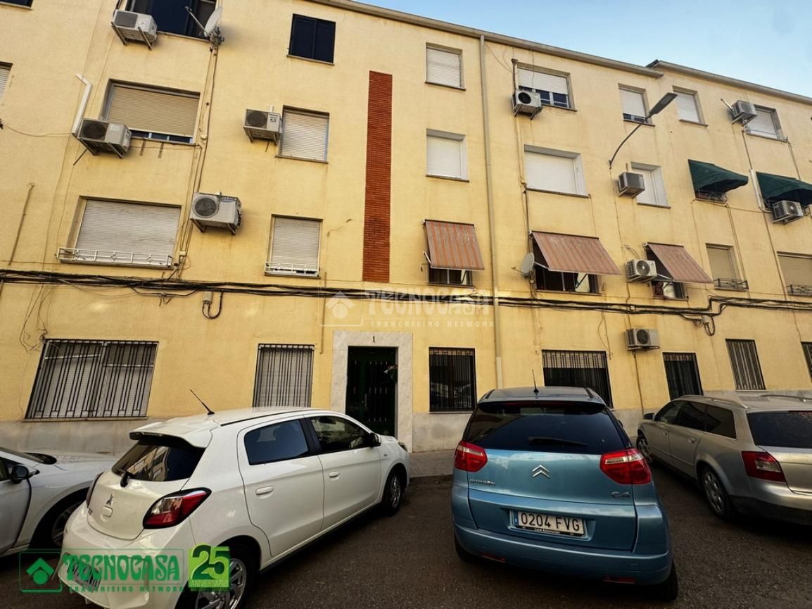 Exterior view of Flat for sale in Ciudad Real Capital  with Air Conditioner and Heating