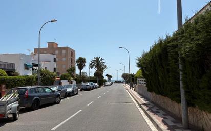Vista exterior de Residencial en venda en Cambrils
