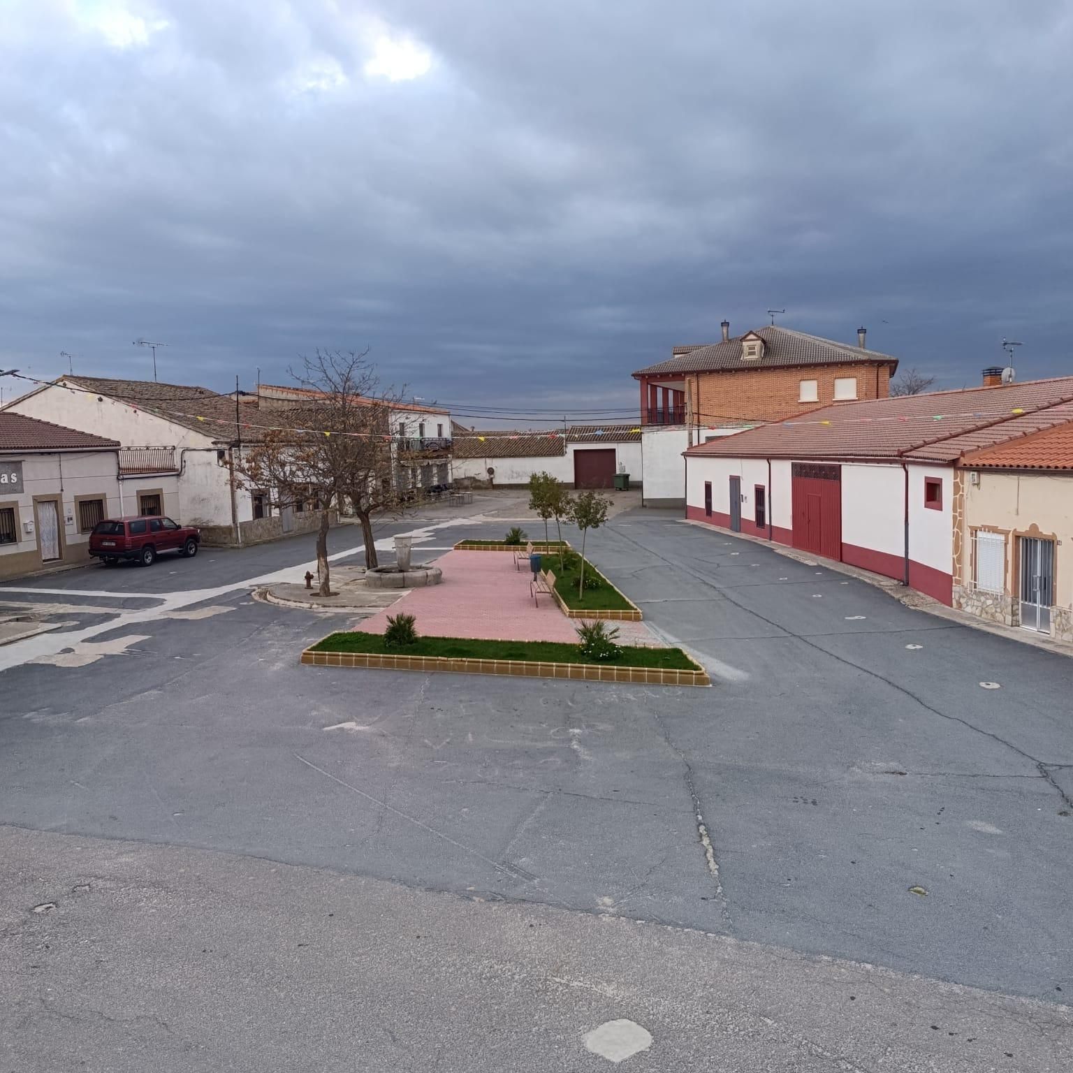 Aparcament de Casa o xalet en venda en Poveda de las Cintas