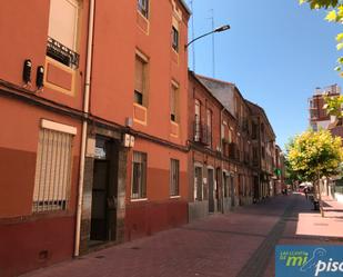 Vista exterior de Pis en venda en Valladolid Capital