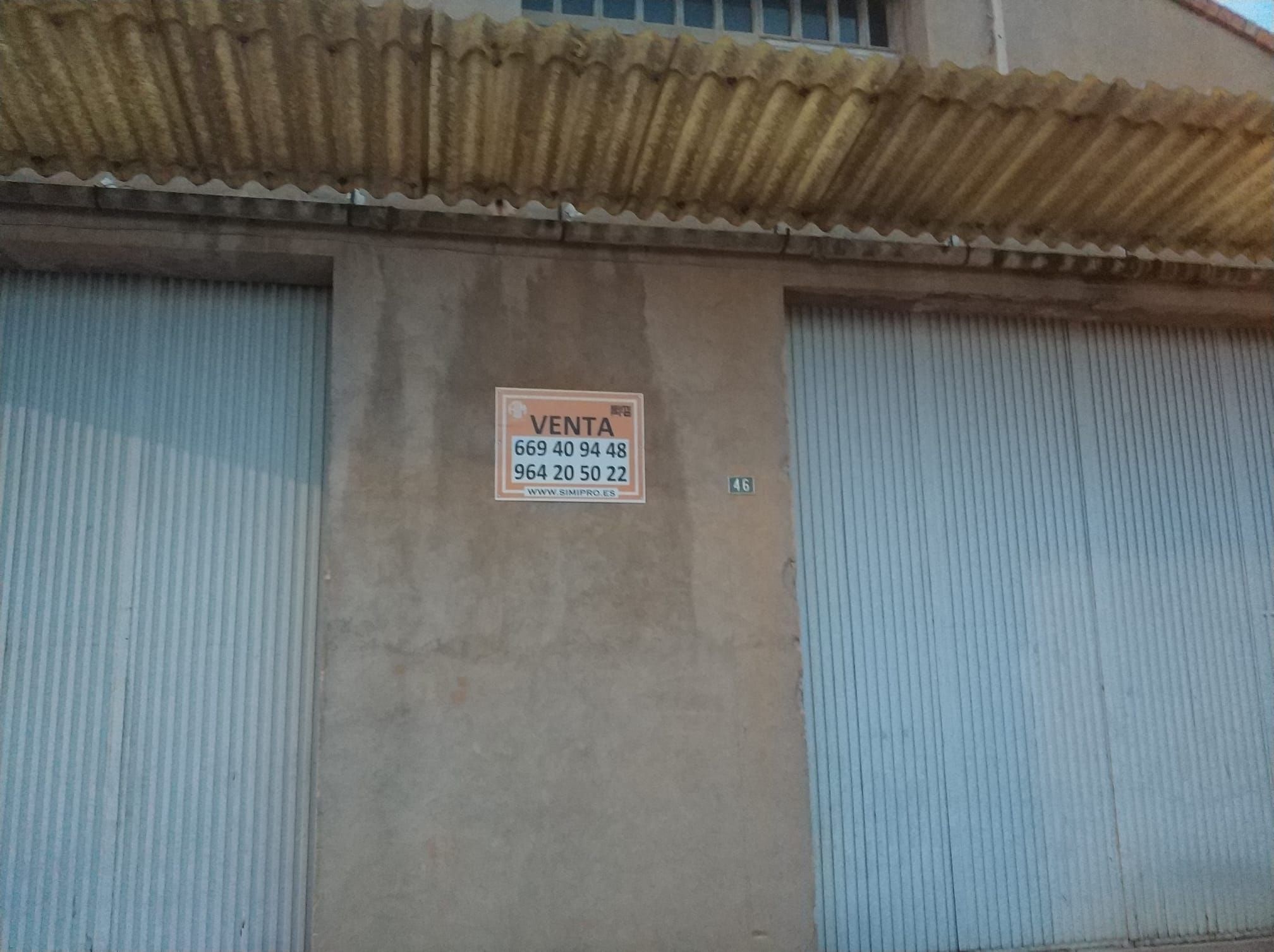 Vista exterior de Edificio en venta en Les Alqueries / Alquerías del Niño Perdido