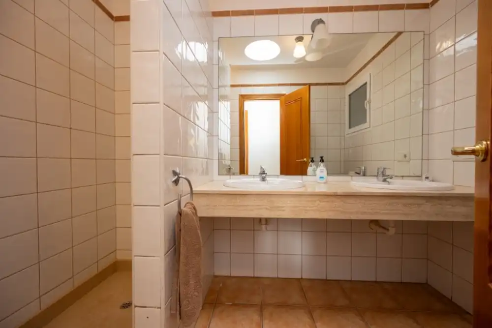 Bany de Casa o xalet en venda en Yaiza amb Terrassa