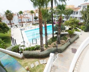 Piscina de Apartament de lloguer en Mijas amb Terrassa