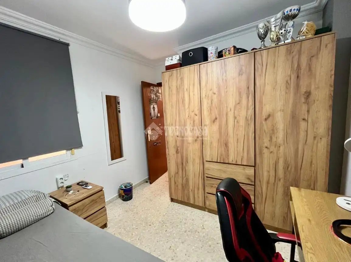 Dormitori de Pis en venda en Chiclana de la Frontera amb Moblat