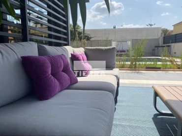 Xalet amb piscina en venda a Contraparada
