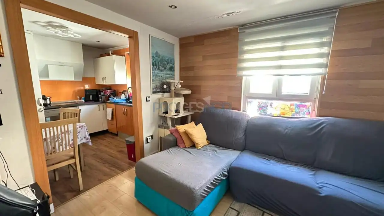 Wohnzimmer von Wohnung zum Verkauf in León Capital  mit Heizung, Terrasse und Möbliert