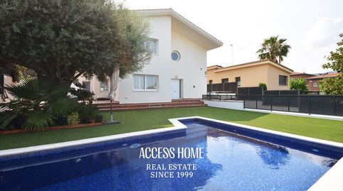 Excelente casa con piscina en La Serreta, Alella, imatge 2
