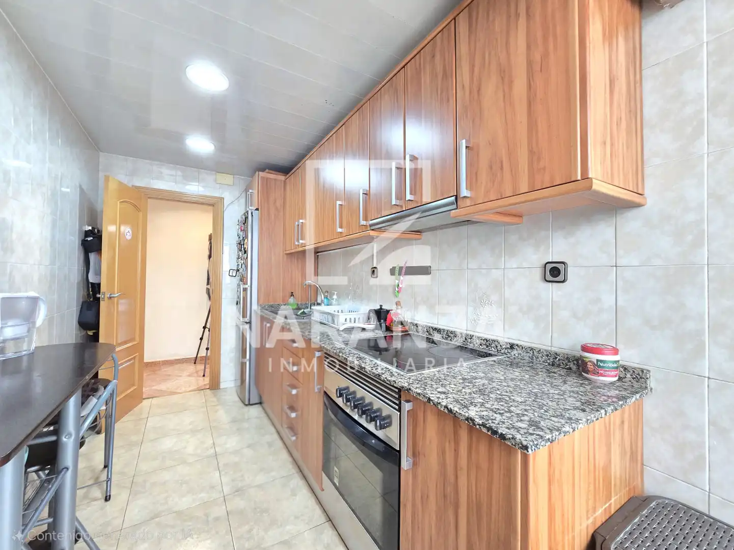 Küche von Wohnung zum Verkauf in Santa Coloma de Gramenet mit Balkon