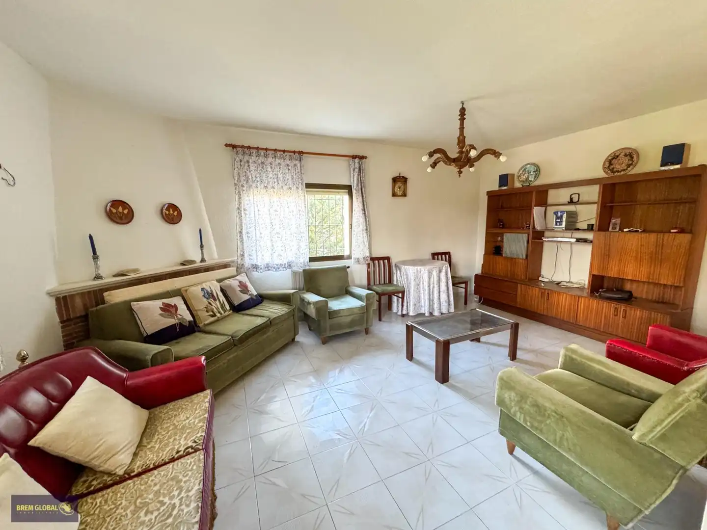 Sala d'estar de Casa o xalet en venda en El Berrueco amb Calefacció, Terrassa i Traster