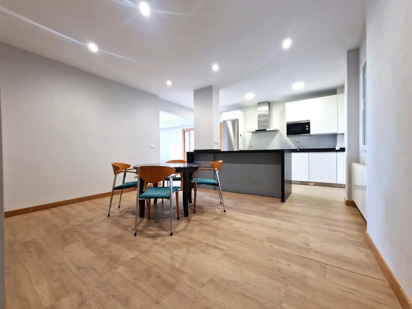 Cocina de Piso de alquiler en Santander con Calefacción, Amueblado y Horno
