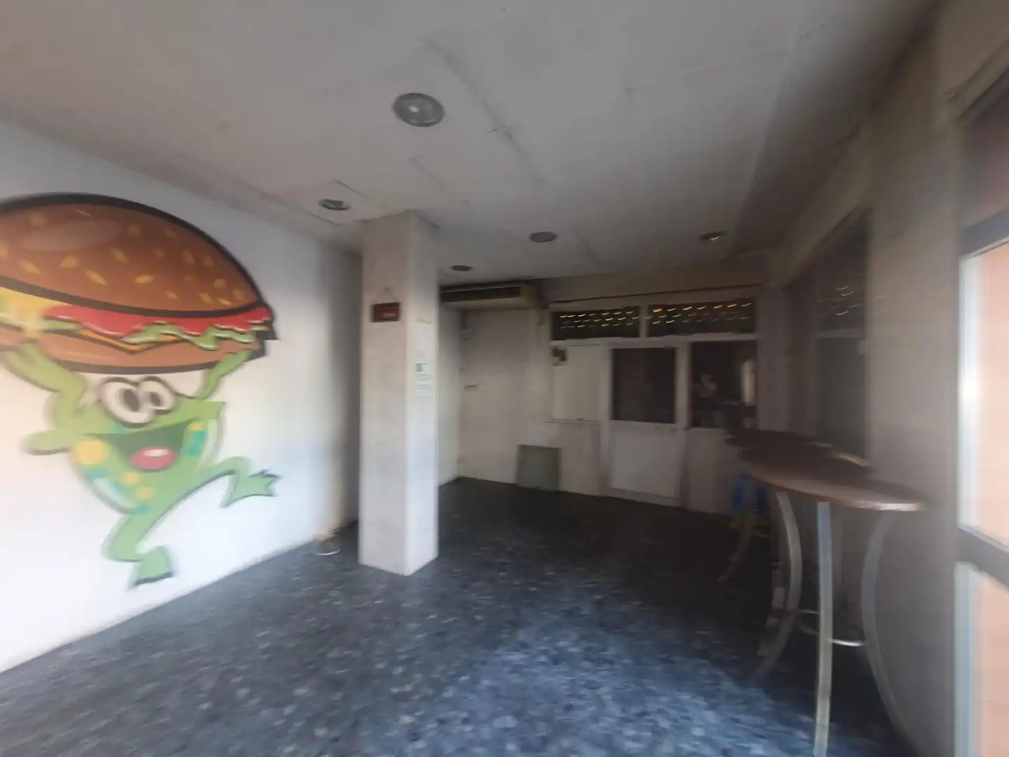 Local en venta en Sevilla