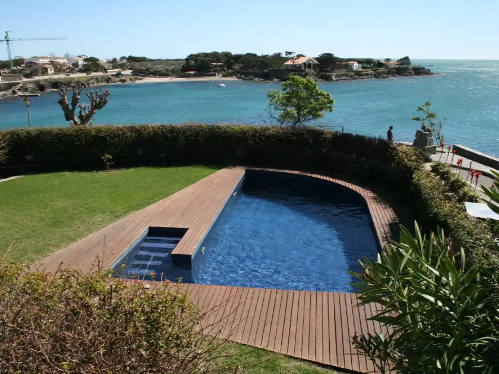 Piscina de Casa o xalet en venda en Cadaqués