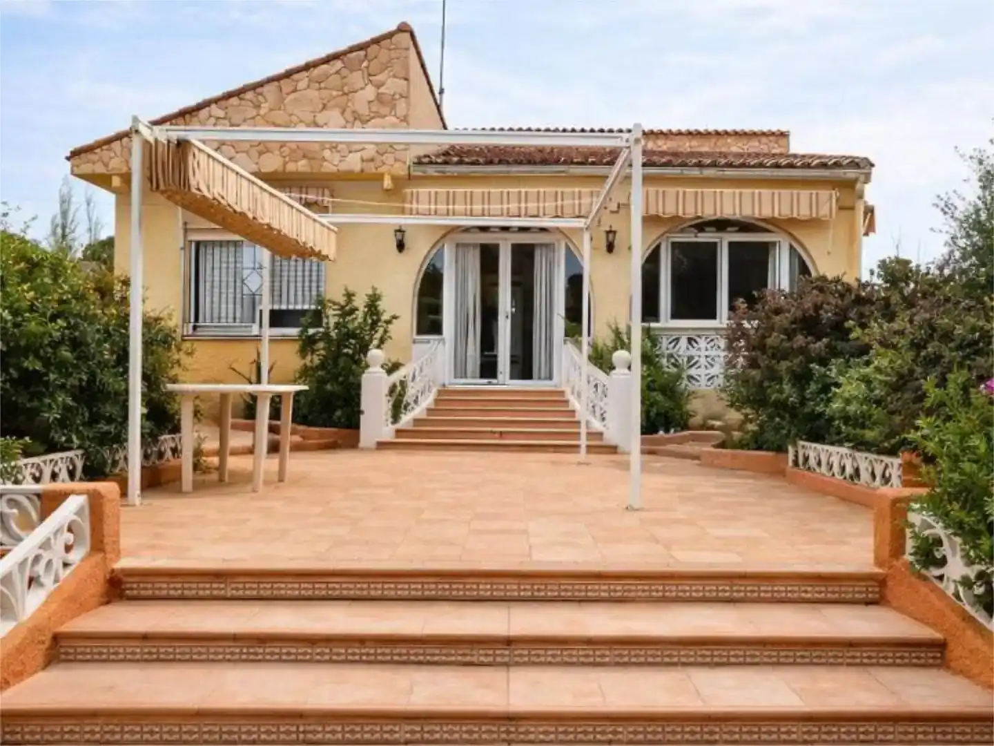 Terraza de Casa o chalet en venta en Montserrat con Aire acondicionado y Piscina