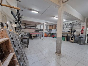 Business premises for sale in Vinyets - Molí Vell