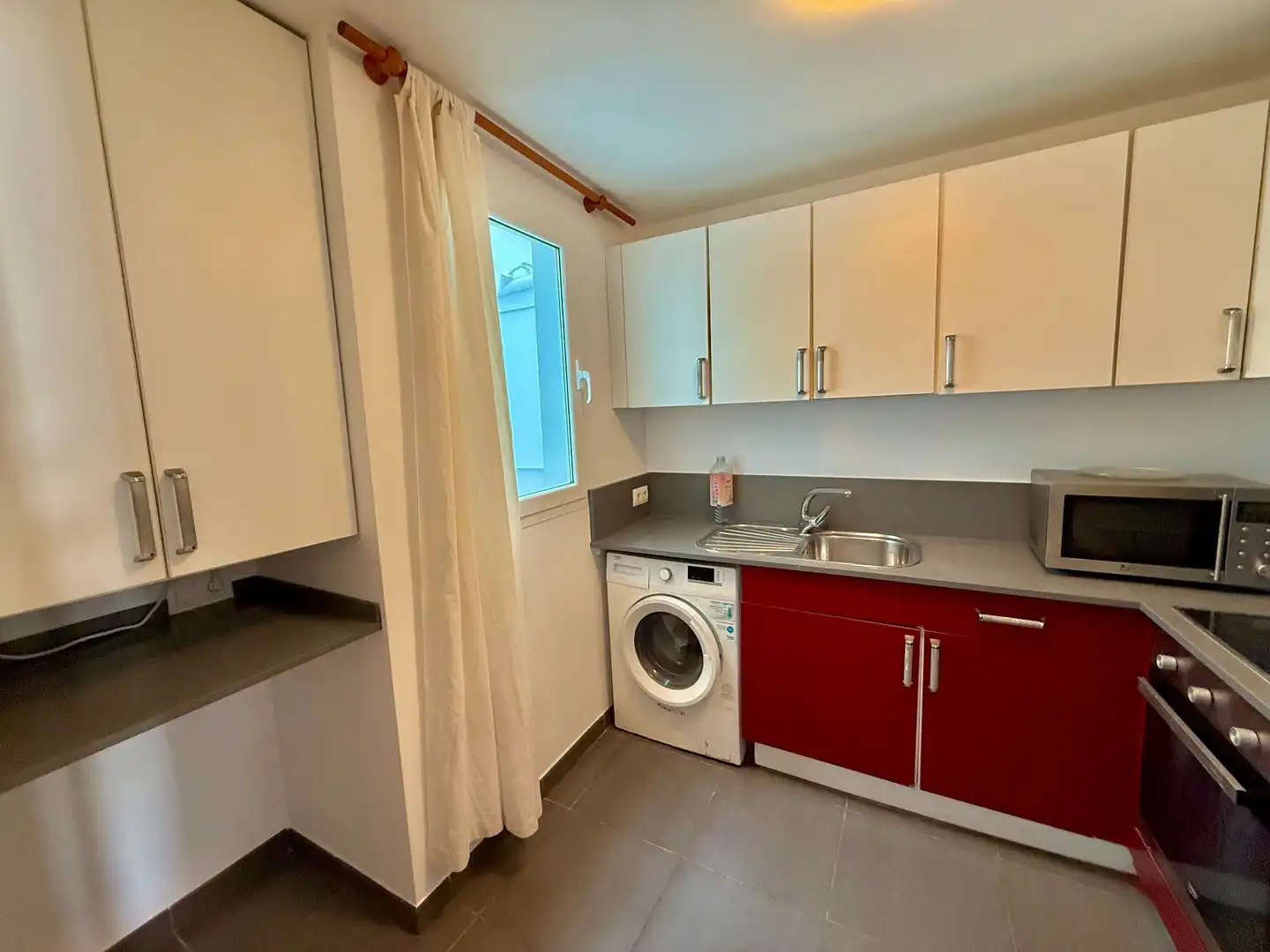 Küche von Wohnung zum Verkauf in Ciutadella de Menorca mit Terrasse und Möbliert
