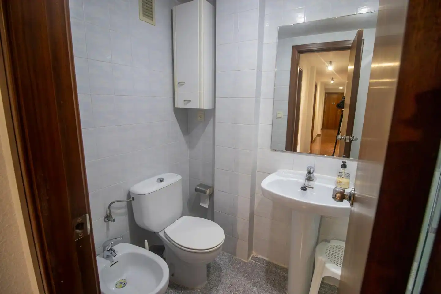 Bathroom of Flat for share in Valencia  with Air Conditioner and Furnished