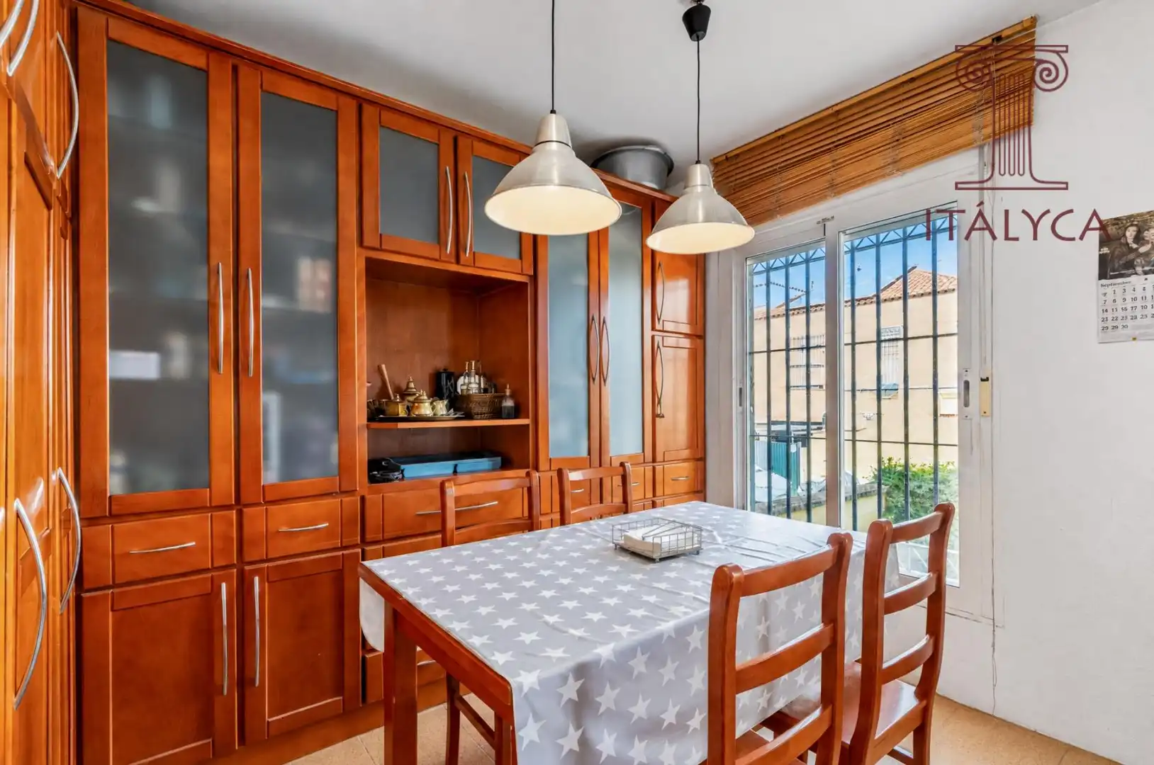 Casa aparellada amb terrassa en venda a Avenida Avenida Clara Campoamor, imagen 47
