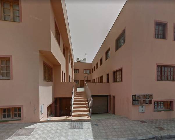 Local comercial en Venta en C/ Tamasite en La Charca - Majada Marcial