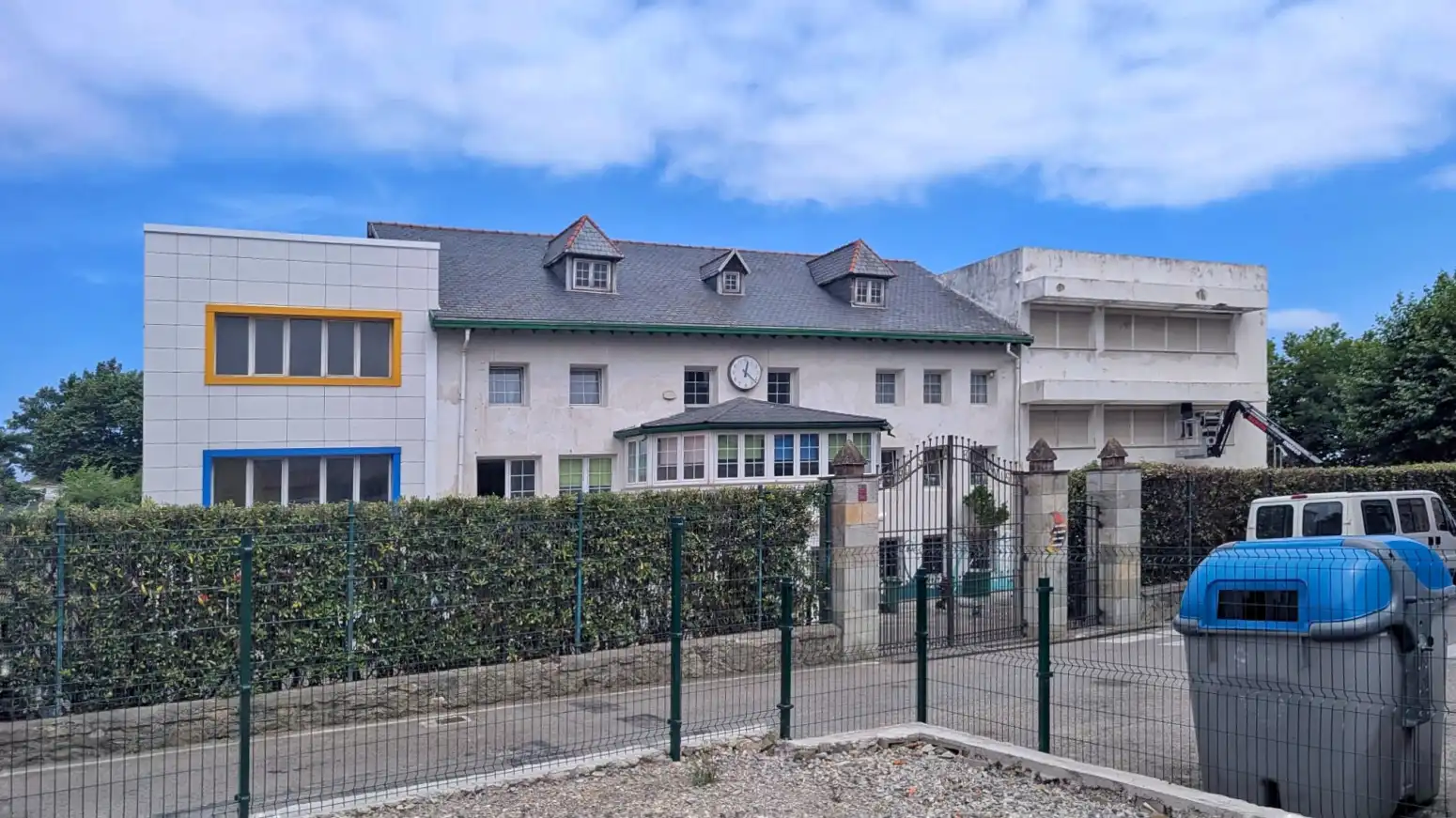 Vista exterior de Casa o chalet en venta en Santander con Trastero