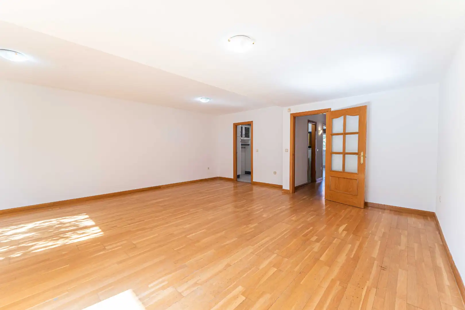 Casa adosada en venta en Las Rozas de Madrid con Calefacción, Jardín privado y Parquet