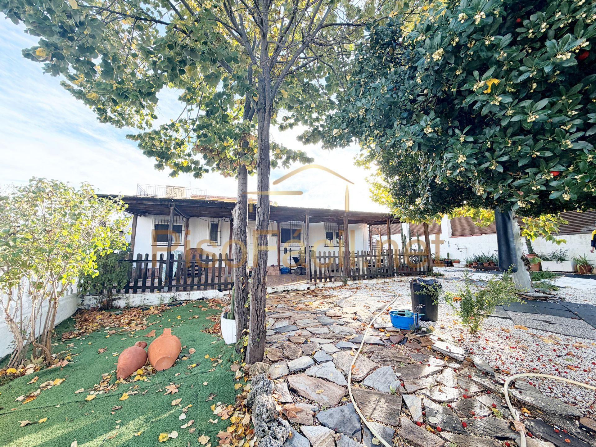 Exterior view of House or chalet for sale in Carranque  with Air Conditioner, Heating and Private garden