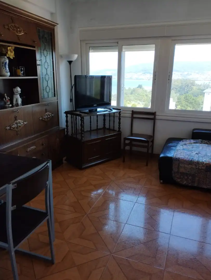Sala d'estar de Pis en venda en Ferrol amb Moblat, Forn i Rentadora