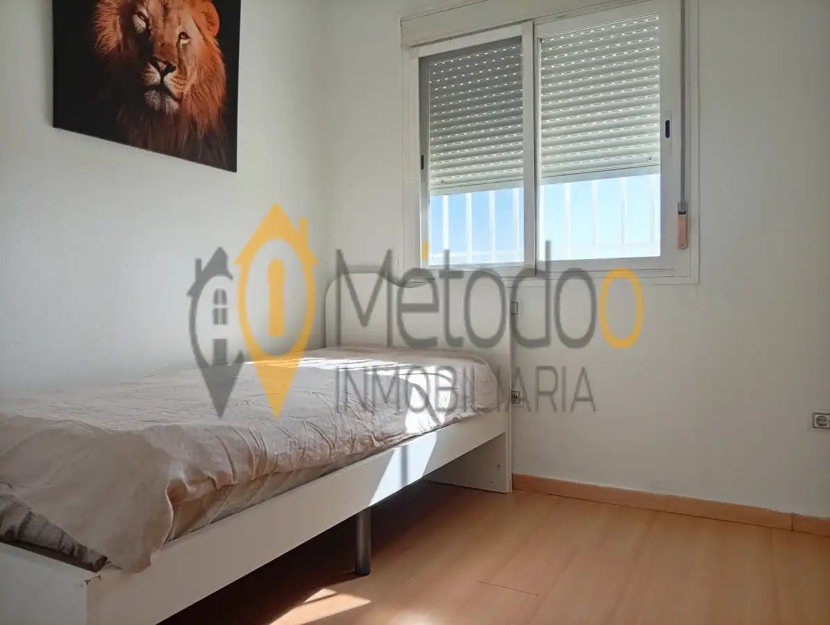 Bedroom of Flat for rent in Sevilla  with Air Conditioner, Heating and Parquet flooring