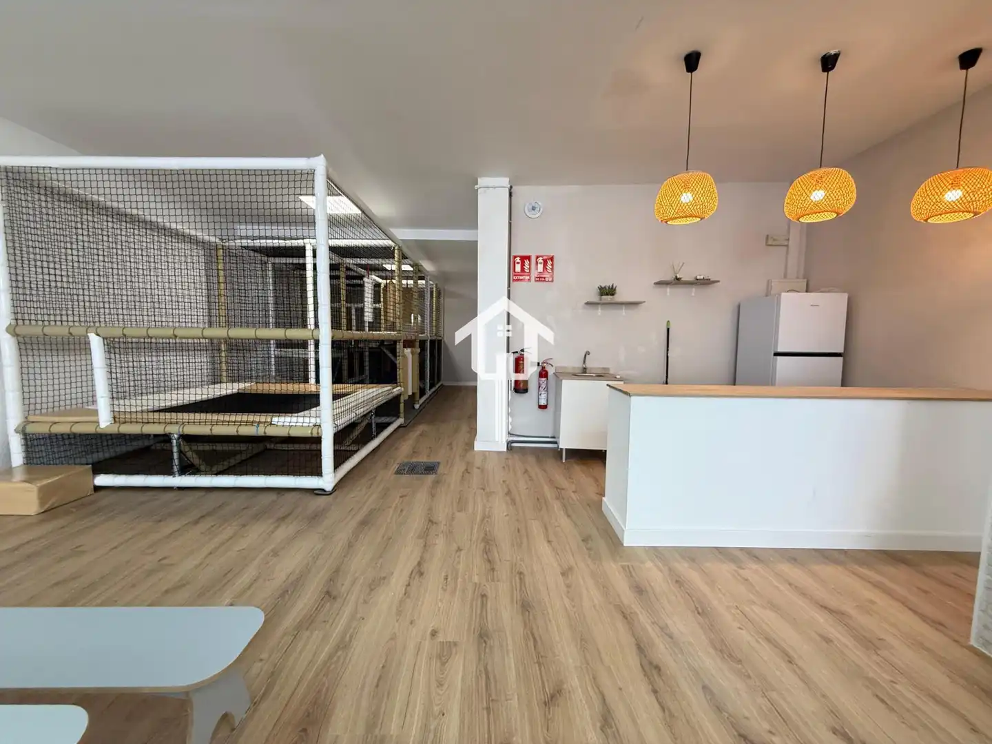 Local en venta en Alicante / Alacant con Aire acondicionado