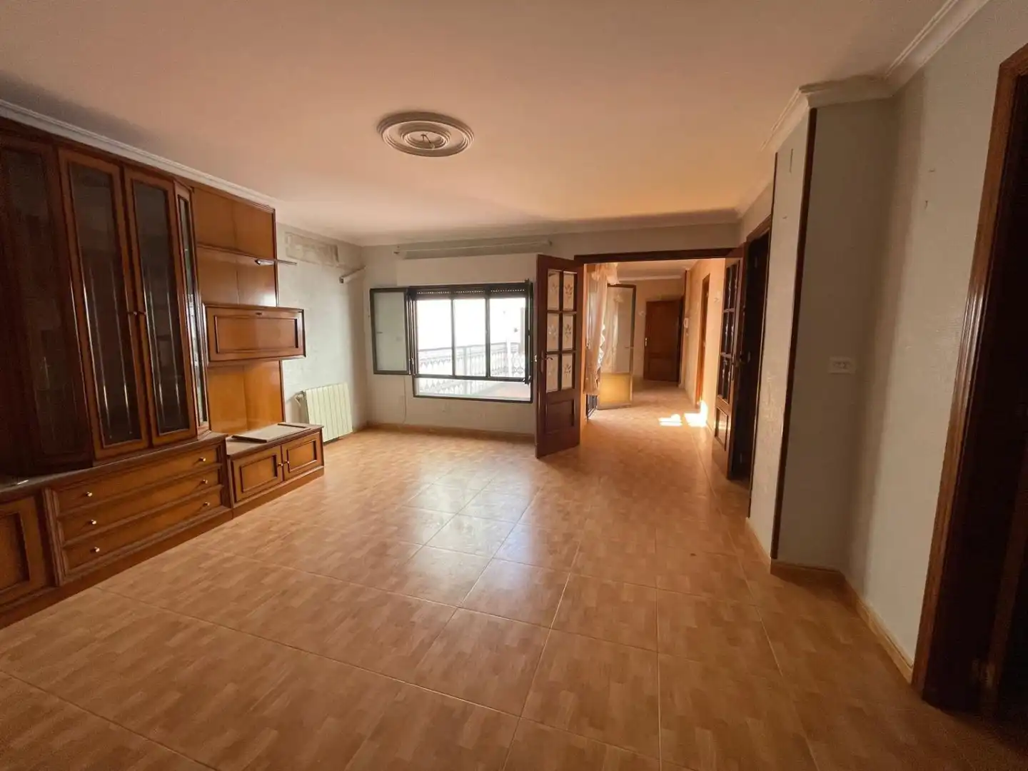 House with terrace for sale in Valdepeñas