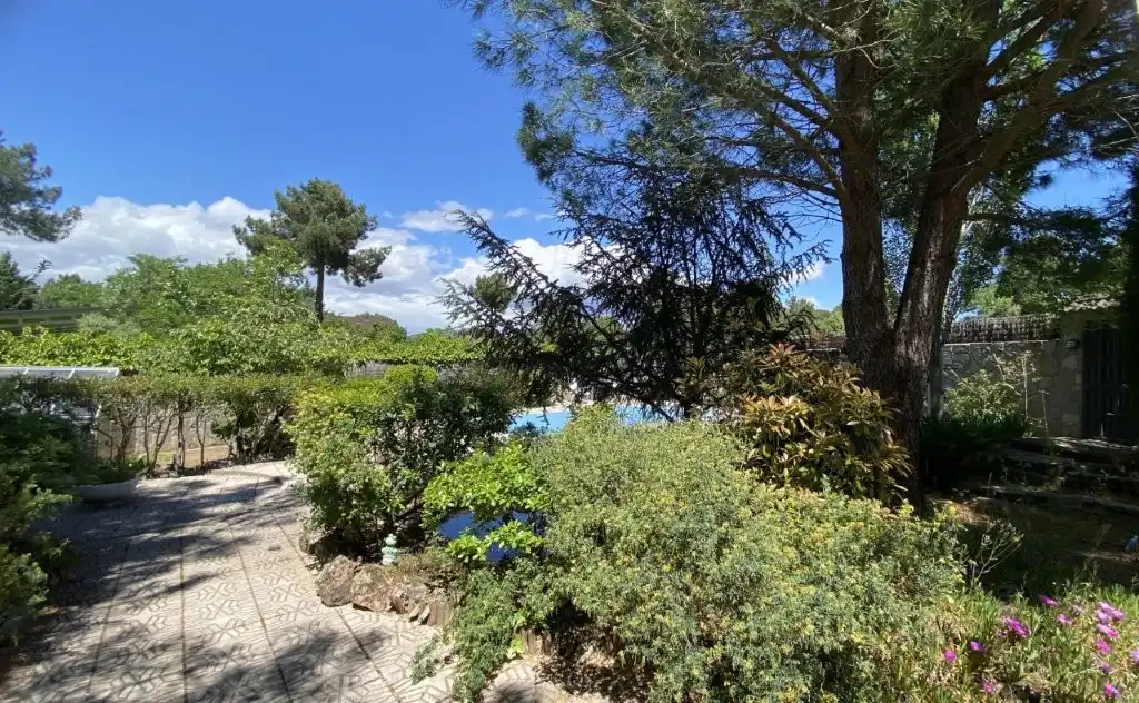 Jardí de Casa o xalet en venda en Cadalso de los Vidrios amb Aire condicionat, Calefacció i Jardí privat