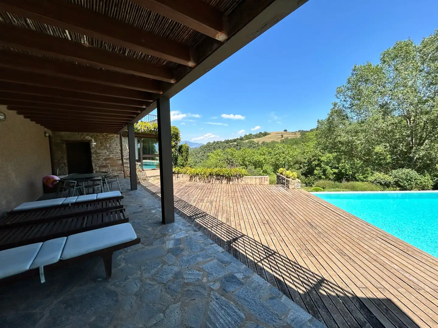 Terraza de Casa o chalet en venta en Sant Joan Les Fonts con Aire acondicionado, Calefacción y Parquet