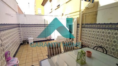 SE VENDE MAGNÍFICO ADOSADO EN ZONA FRATRES