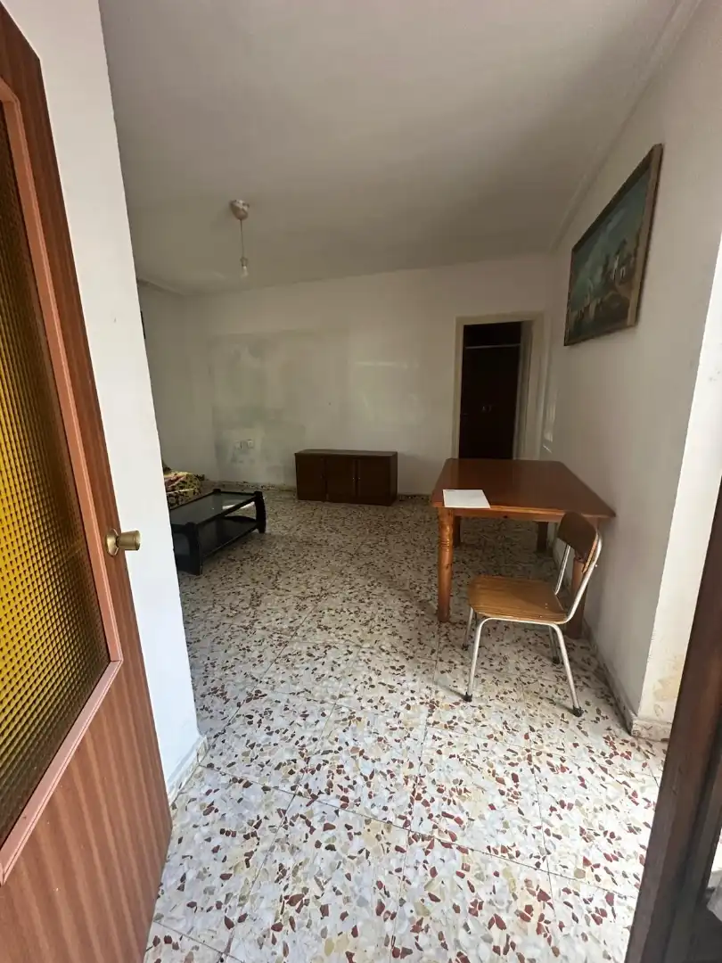 Sala d'estar de Pis en venda en Villalba de la Sierra amb Calefacció, Traster i Moblat