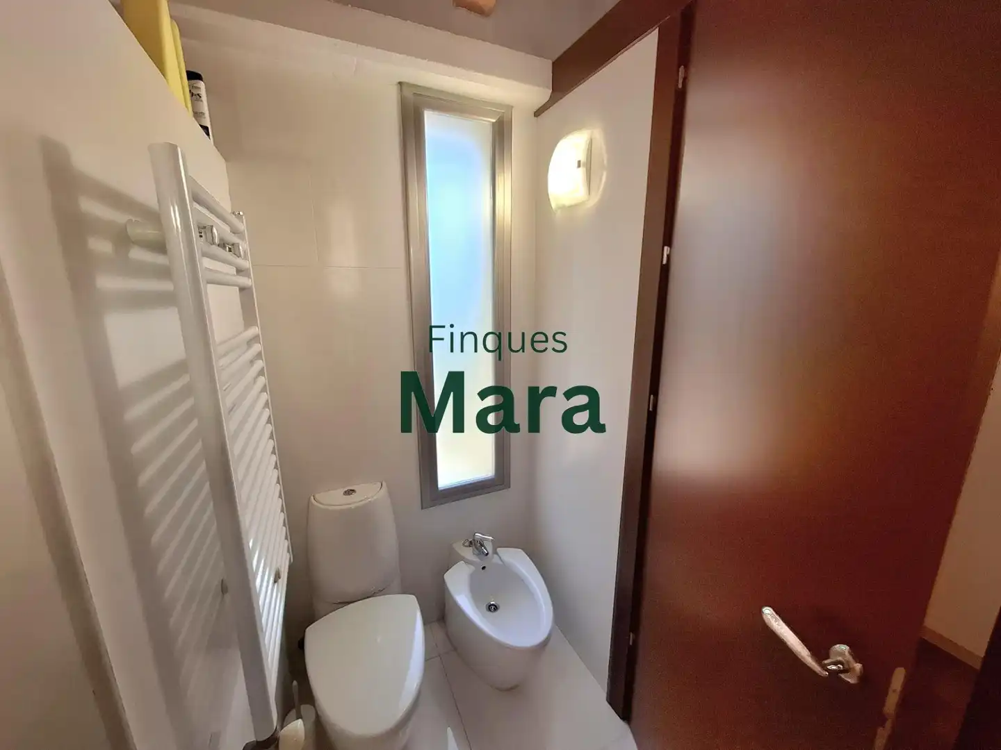 Baño de Casa o chalet en venta en Sant Boi de Llobregat con Aire acondicionado, Calefacción y Jardín privado