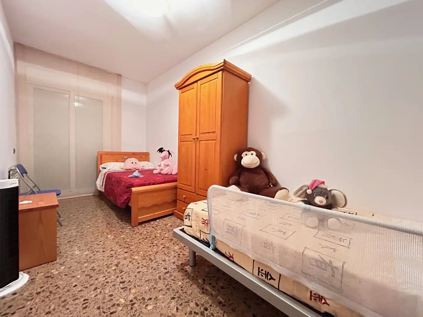 Bedroom of Houses for sale in Sant Boi de Llobregat  with Air Conditioner, Heating and Terrace