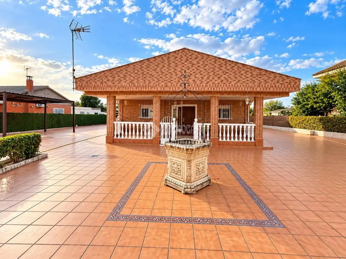 Vista exterior de Casa o chalet en venta en Numancia de la Sagra, Toledo