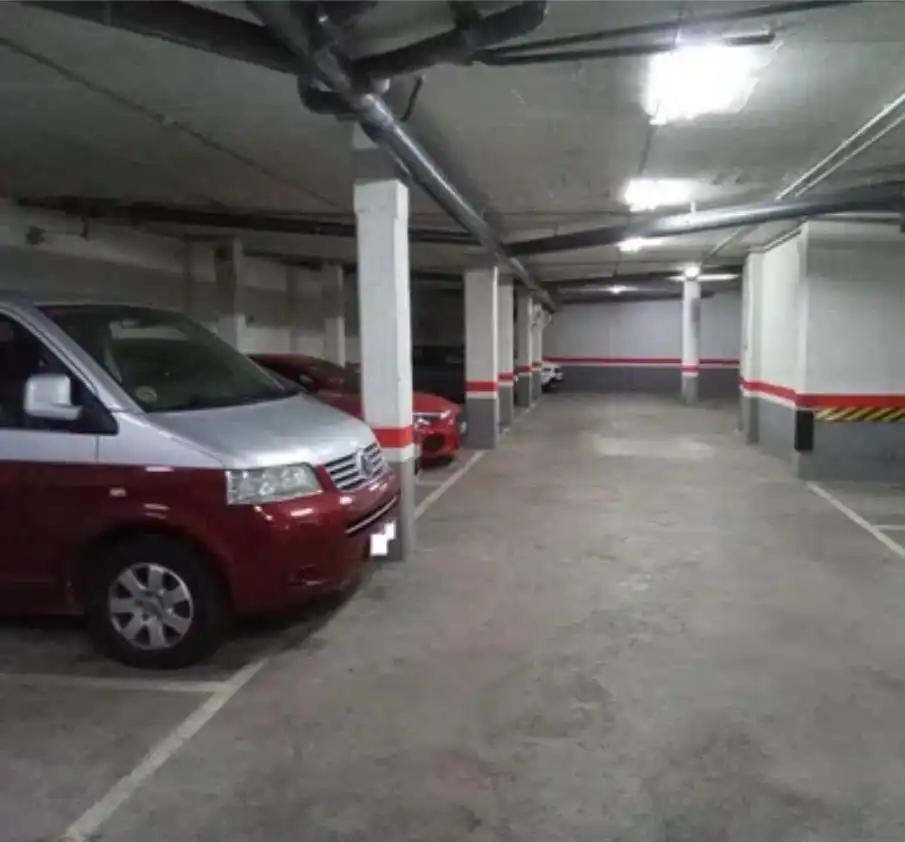 Einzelparkplatz zum Verkauf in Carrer de les Piles, imagen 6