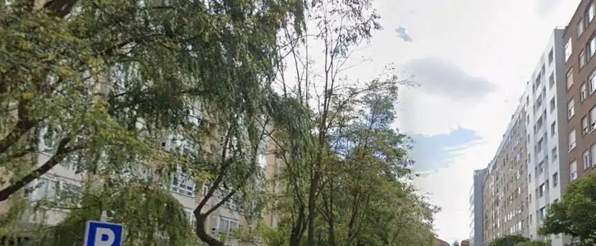 Vista exterior de Piso en venta en Burgos Capital