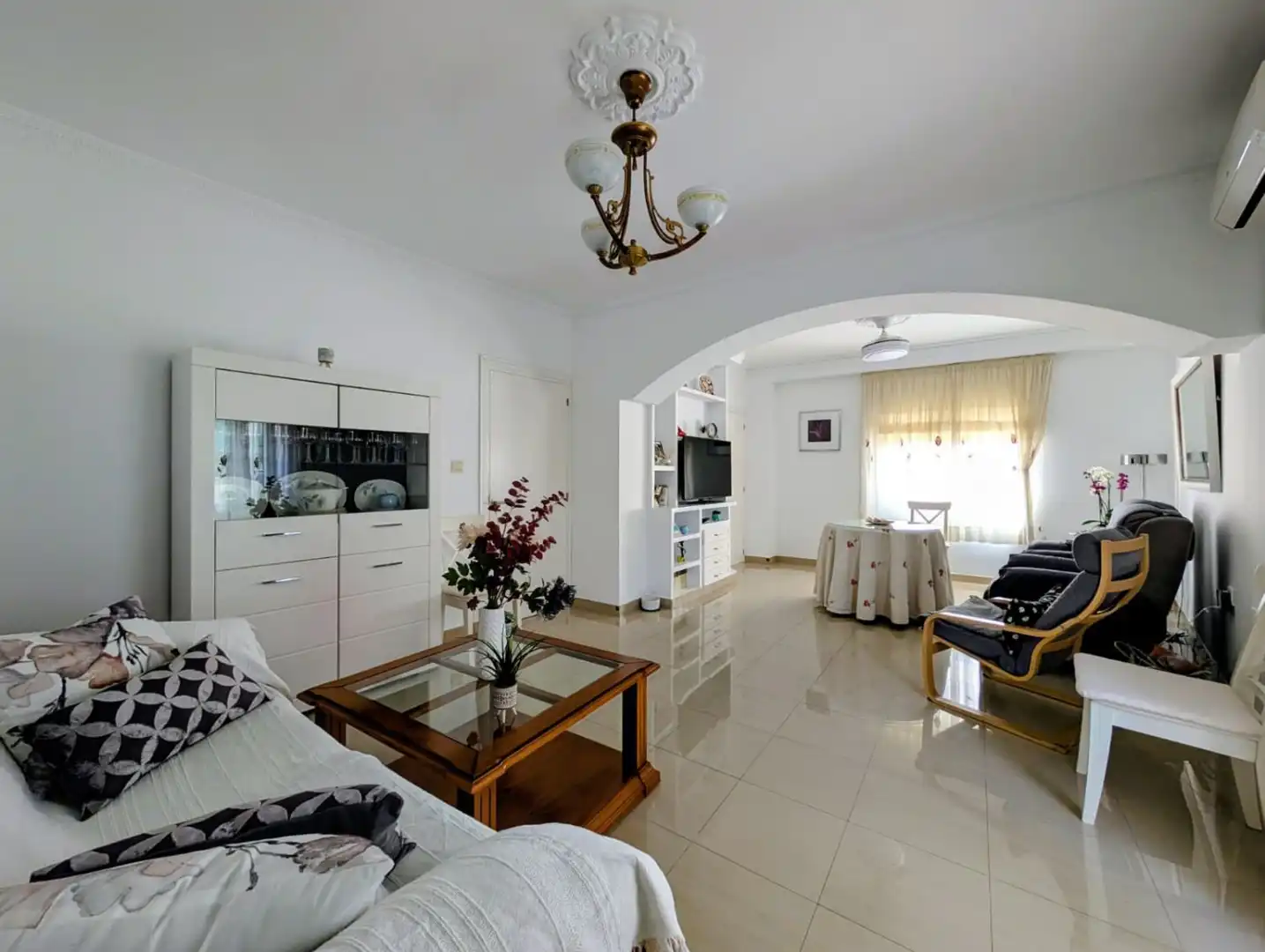 Living room of Houses for sale in Loja  with Terrace and Storage room