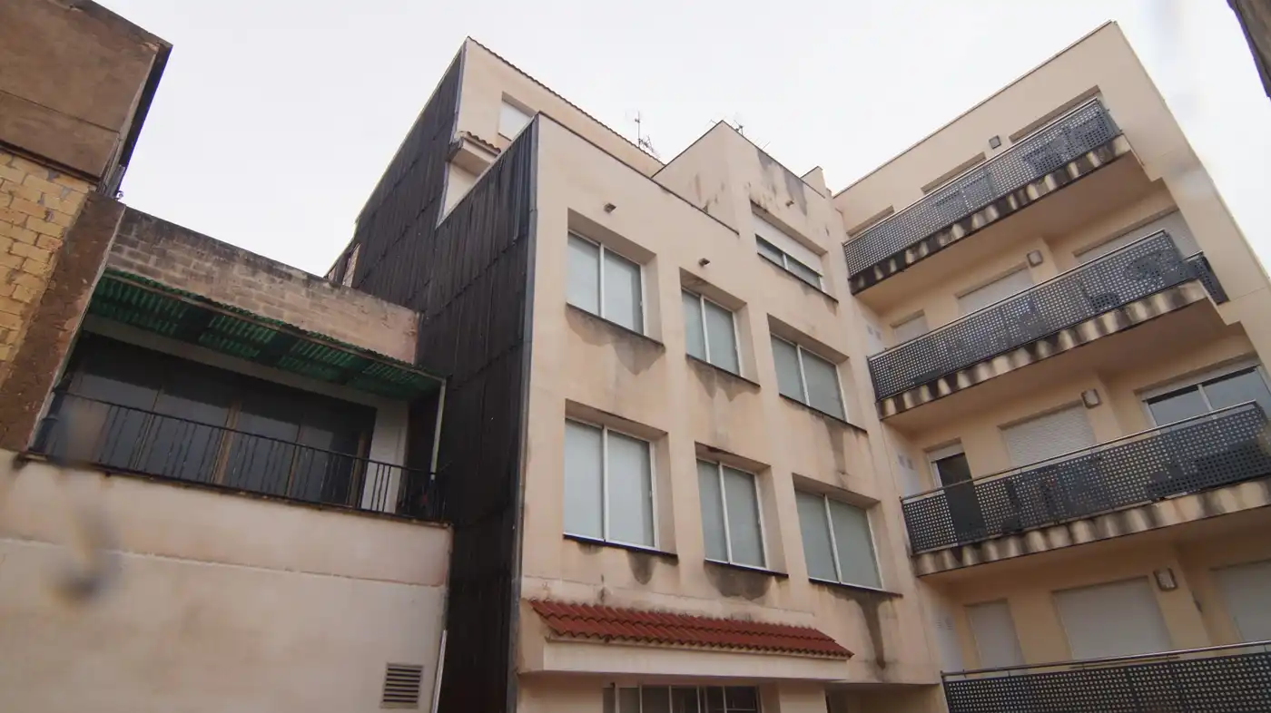 Vista exterior de Edifici en venda en L'Ametlla de Mar 