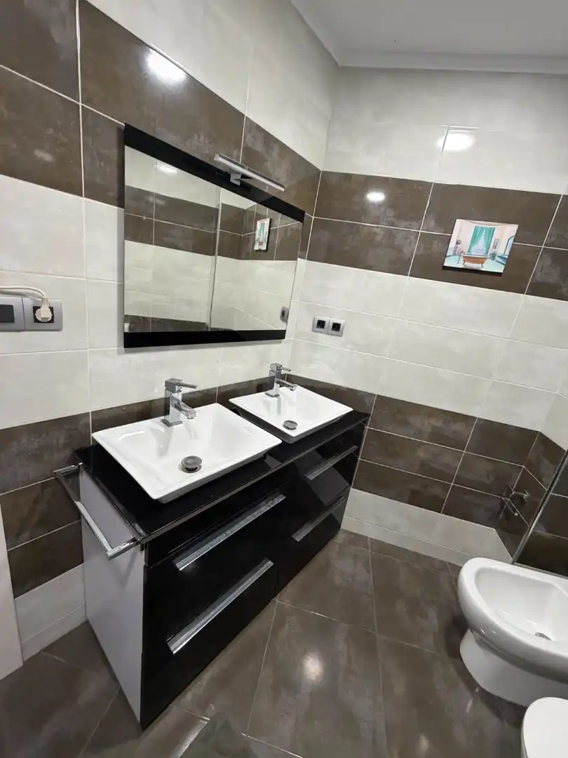 Badezimmer von Wohnung zur Miete in Sueca mit Klimaanlage, Möbliert und Ofen