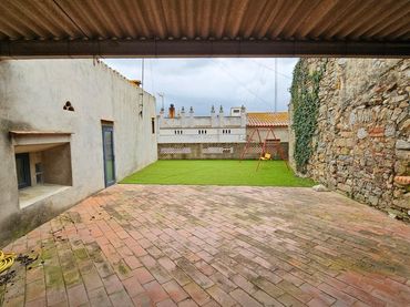 Casa en venda a Carrer DEL ROST