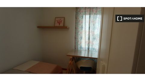 Photo 2 of Room in Juan XXIII - Rochelambert, Sevilla Capital