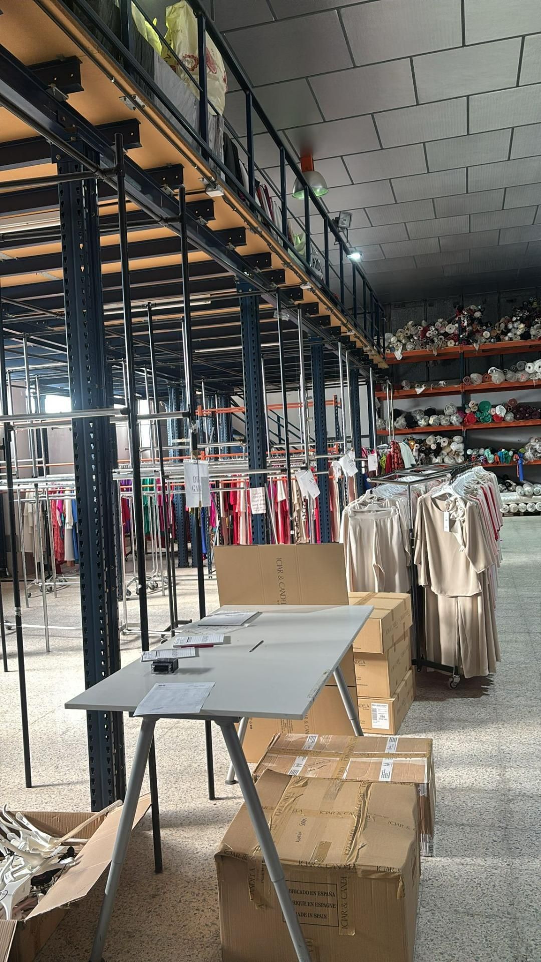 Nau industrial de lloguer en Santiponce