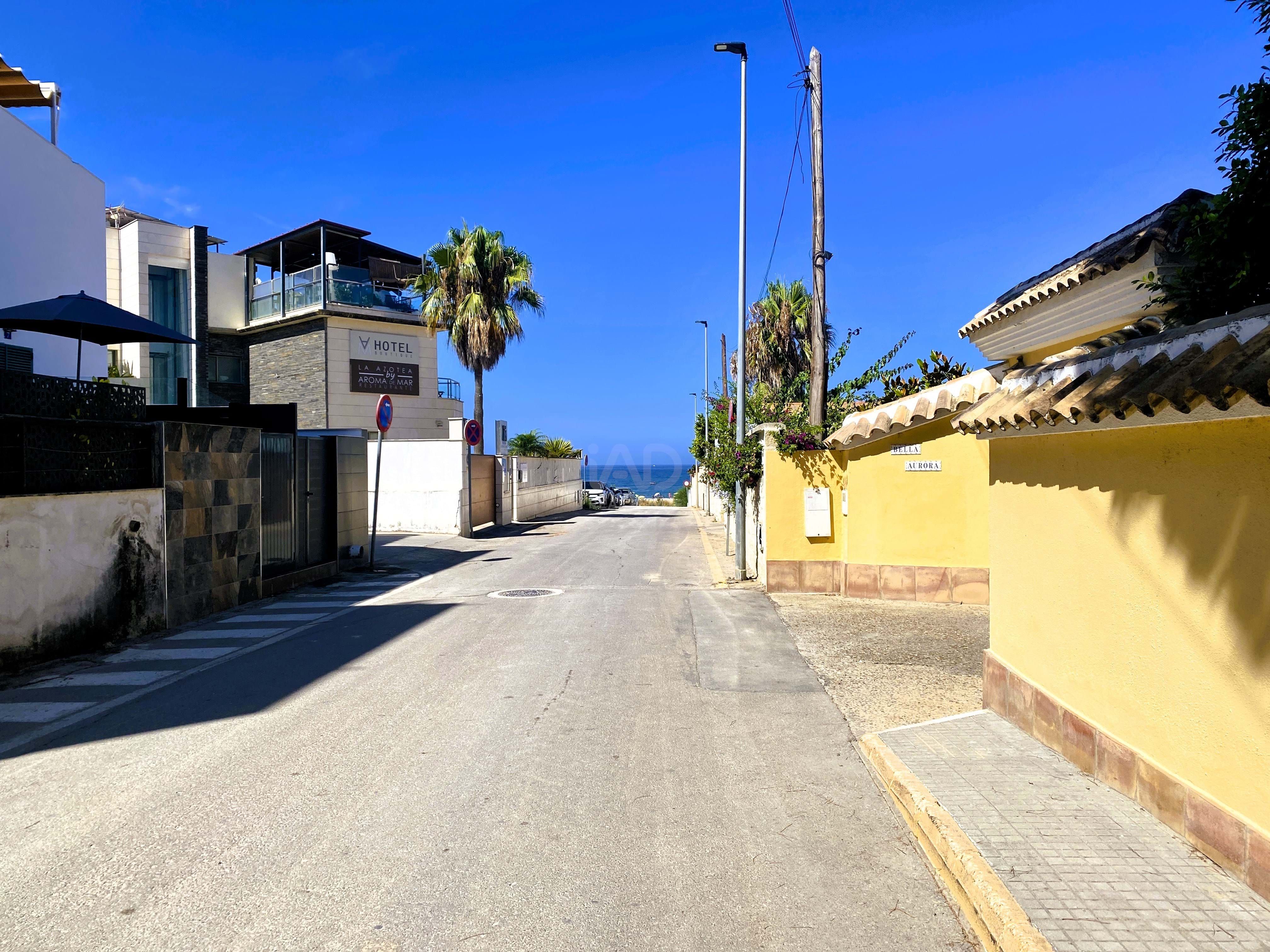 Vista exterior de Garaje en venta en Chiclana de la Frontera
