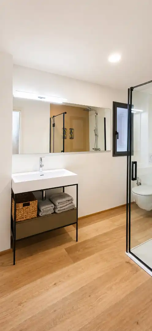 Baño de Piso en venta en  Palma de Mallorca con Aire acondicionado, Parquet y Terraza