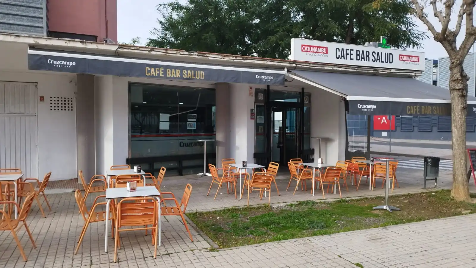 Local de alquiler en Camas con Aire acondicionado, Calefacción y Terraza