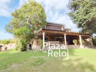 Villa con piscina in vendita a AV CUENCA